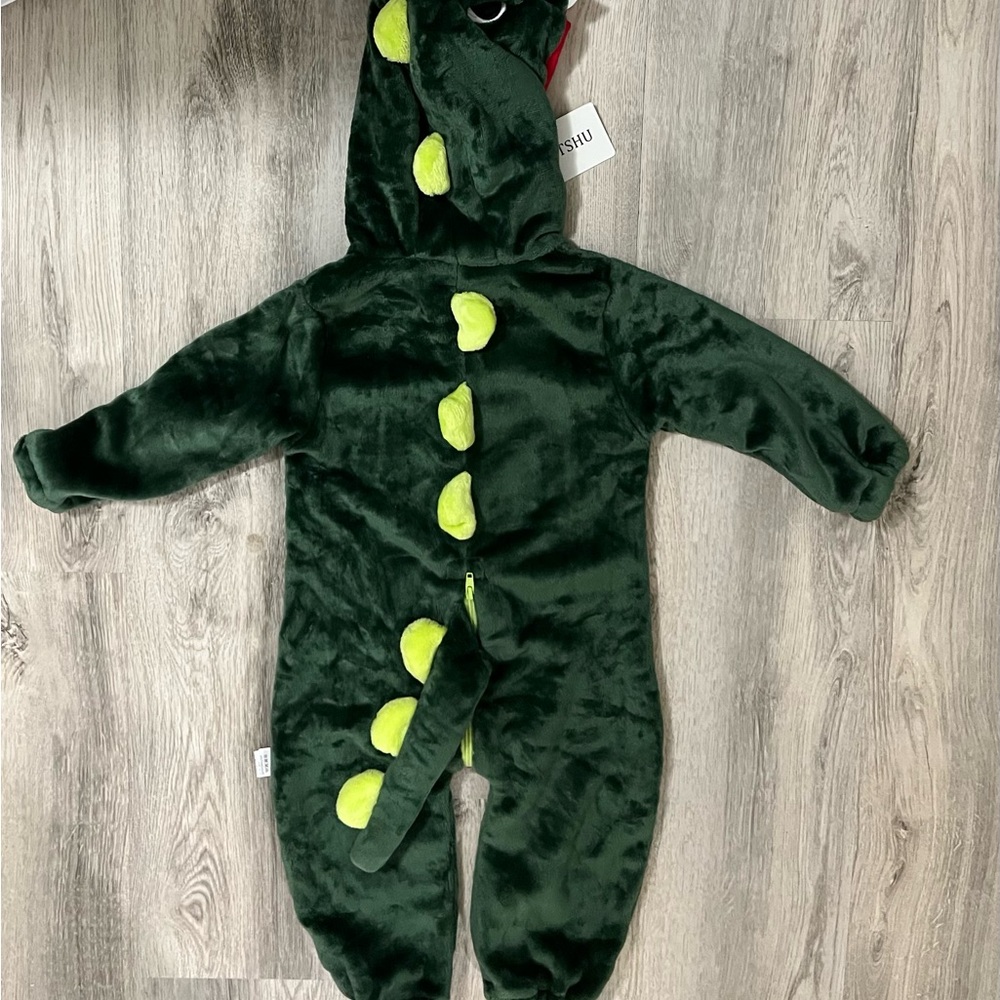Dinosaur Plush Onesie – Size 2T 🦖 - Picture 2 of 4